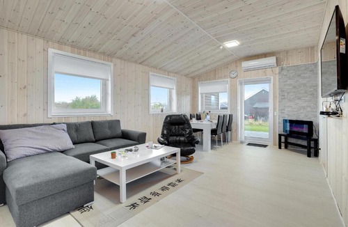 Skjern House | 2 Bedroom Lovely Home In Skjern