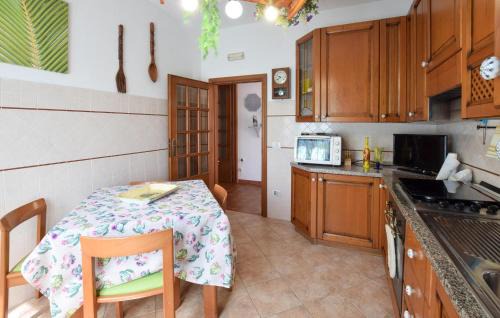Rosignano Solvay Apartment | 2 Bedroom Nice Apartment In Rosignano Solvay
