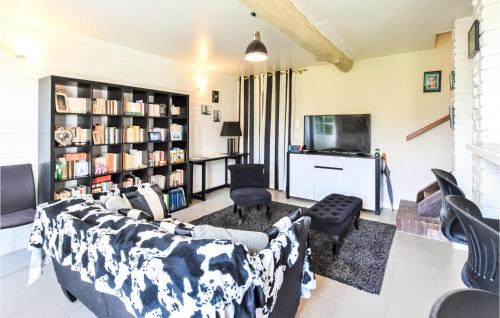 Le Mesnil-Esnard House | 2 Bedroom Nice Home In Le Mesnil-Esnard