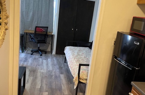 Delair Apartment | 2-bedroom one step Tacony 1st floor
