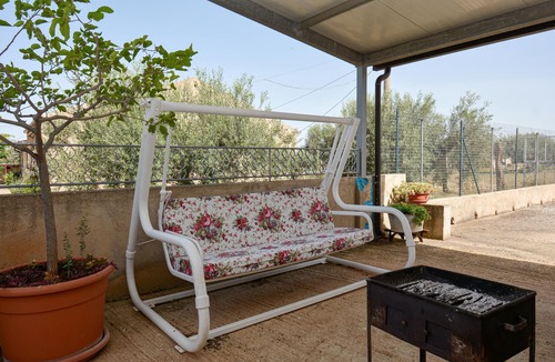 Comiso House | 2 bedroom pet friendly home in Comiso