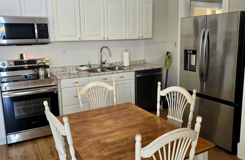 Dayton House | 2-bedroom pet friendly house with fenced yard. Walkable neighborhood.