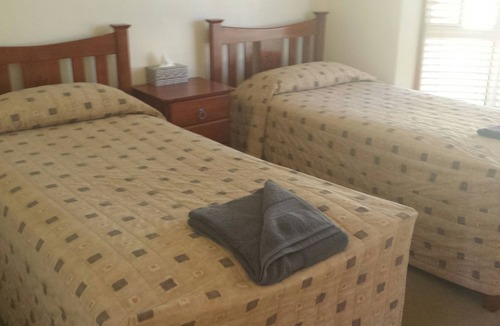 Highfields House | 2 Bedroom Private and Modern Guest Unit in beautiful Highfields (Toowoomba)