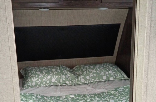 Dunnellon House | 2-bedroom recreational vehicle in peaceful Dunnellon with AC