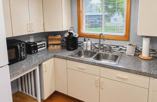 Au Train Cabin | 2-bedroom Riverside Cottage with Cozy Vibes