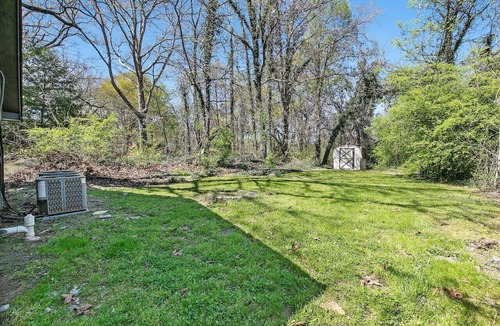 Clarkdale Apartment | 2 bedroom Rustic Duplex-Free Parking