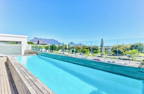 Milnerton Apartment | 2 Bedroom Secure Pool Strong WiFi