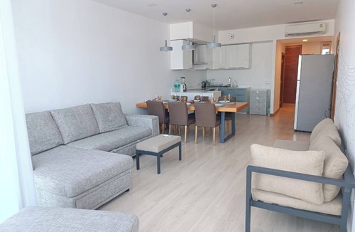 Karon Apartment | 2-bedroom spacious apartment, 300 m from the sea