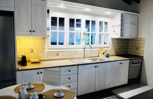 Paleokastritsa Cottage | 2-bedroom spacious cottage in top location next to best beaches at Corfu with AC