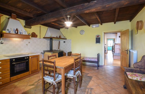 Arzeno Apartment | 2 bedroom stunning apartment in Comuneglia
