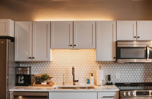 Jonesville Apartment | 2 Bedroom Suite Downtown Elkin Yadkin Valley