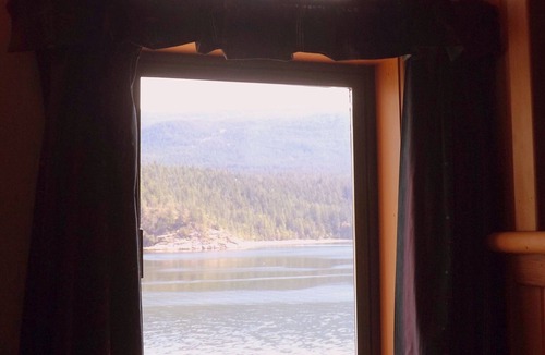 Sliammon Resort | 2 Bedroom West Coast-style chalet at the Desolation Sound Resort