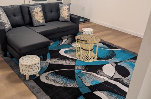 Saskatoon House | 2 Bedrooms Basement Suite