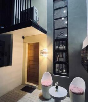 Naga Apartment | 2 Beds Spacious Centrally Located Loft Apartment