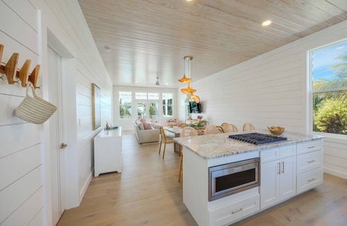 Great Guana Cay Villa | 2-BR, 2-Bath Abaco Bahamas Villa on Great Guana Cay Steps from Beach & Sea