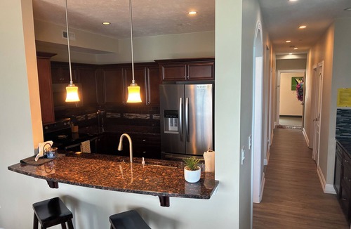 Geneva-on-the-Lake Condo | 2-BR/2BA Lakefront Condo-private beach/indoor pool-rent 3 get 4th free -ask!