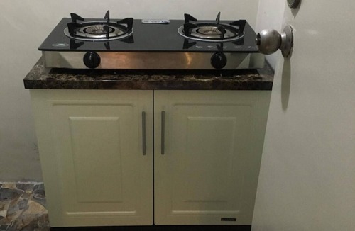 Highway Hills Condo | 2 BR 2BATH FULLY FURNISHED CONDO