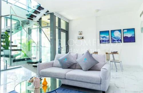 Al Raha Beach Apartment | 2 Br Luxury duplex Canal View, 5 min to AUH Airport, Yas island , Raha mall