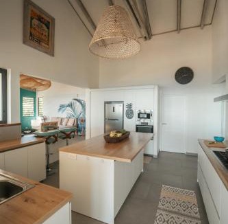 Bora Bora Villa | 2 BR. Panoramic Lagoon View Villa: Poolside paradise, gourmet kitchen