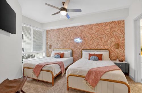 Downtown Jacksonville Apartment | 2 BR suite with game room & amenities
