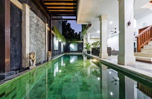 Dyanapura Villa | 2 BR Villa Mienna, 2 Mins Walk to Restaurants