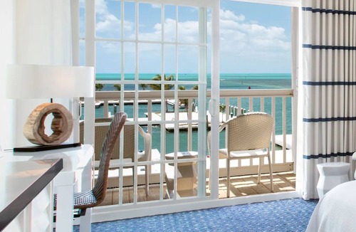 Key West Hotel | 2 Charming Oceanfront Rooms w/Full-Service Marina & Bike Rentals - Pets Welcome