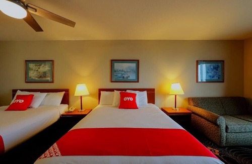 Lincoln City Hotel | 2 Comfortable Beachfront Rooms w/Balcony Overlooking Stunning Siletz Bay