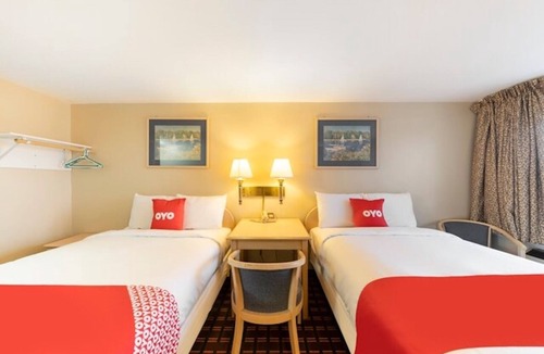 Seneca Falls Hotel | 2 Comfortable Rooms | 1.5 mi to National Women’s Hall of Fame | Free Parking