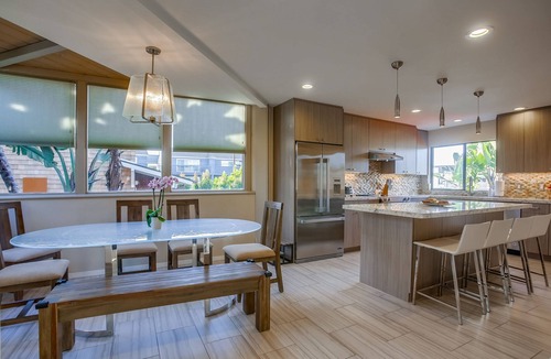 Del Mar House | 2 Connected Homes Walking Distance to the Beach and Track: The Surf & Turf in Del Mar