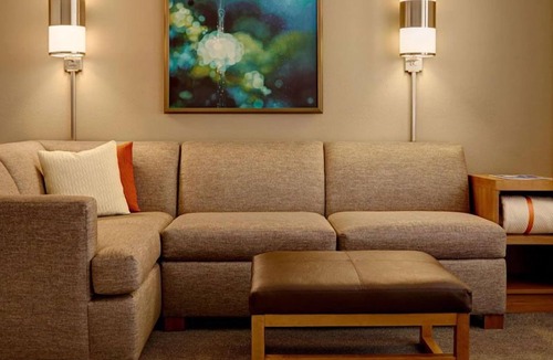 St. Johns Hotel | 2 Convenient Units! Pets Allowed, FREE Parking, Quick Drive to The Vortex!