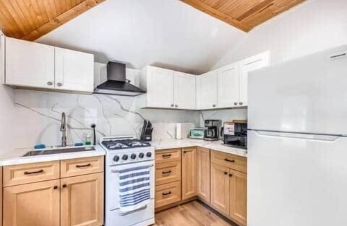 Hamilton Township House | #2 Cottage - Poland