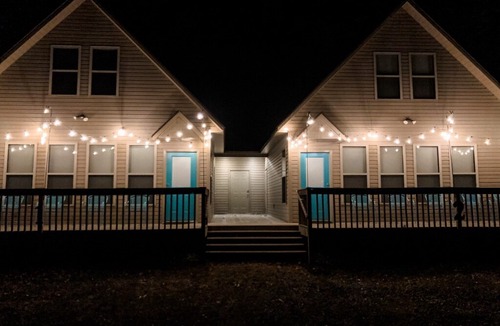 Edgemont House | #2 Cozy Rustic Style Duplex near Greers Ferry Lake.