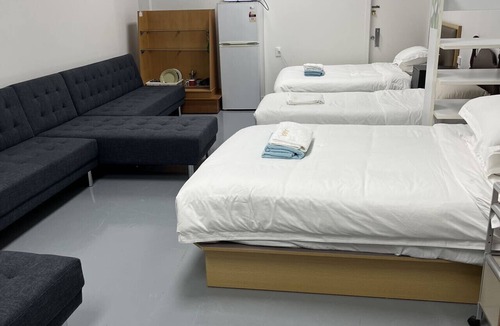 Auckland Apartment | 2 Double 1 Single 2 Sofa Beds - Suite 6
