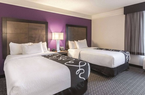 Grand Junction Hotel | 2 Double Beds - ADA-Mobility & Tub RM at La Quinta Inn by Wyndham Grand Junction