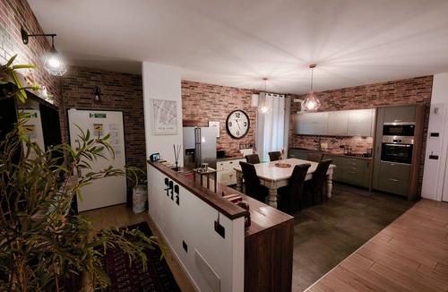 Gallarate Bed & Breakfast | 2) Double room with private bathroom 8 minutes from Milan Malpensa airport