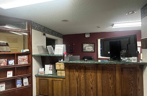 Macon Apartment | 2 Full Bed|Smoking|Macon