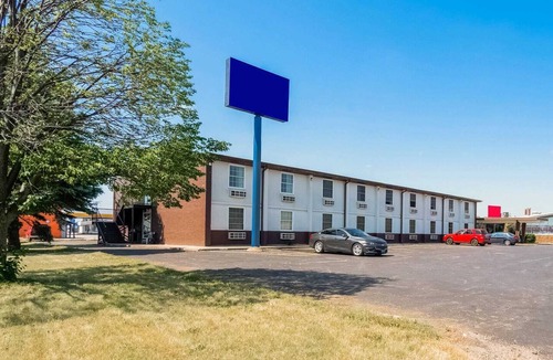 Morton Apartment | 2 Full Bed | Smoking