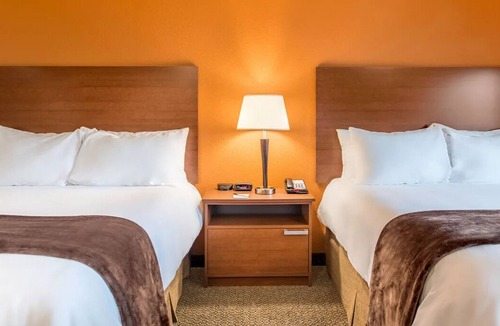Lithia Springs Hotel | 2 Fully Equipped Rooms – Ideal for Families & Extended Stays in One Booking