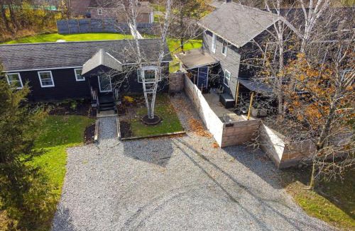 Hudson House | 2 Fun Homes
