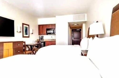 Waikiki Resort | 2 HGVC Lagoon-Tower Beachfront, Concierge,Resort, Spa