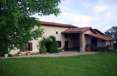 Saint-Cyr-les-Vignes Cottage | 2 independent gites in the hamlet of Granges