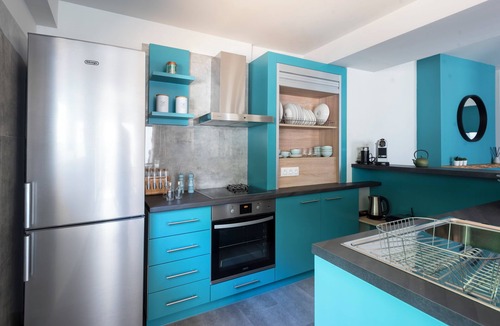 Kalamata House | 2 Independent Apts with Yard near the City's Heart
