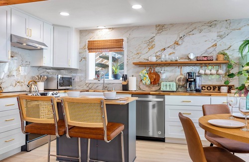 Ballard Apartment | 2 King Suite BBQ Free parking 93 Walking score Pet-friendly