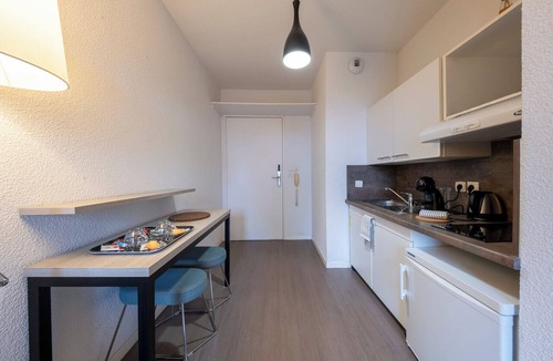 Toulouse South-East Apartment | 2 - L'Envol - Gare - Wifi - Accès PMR