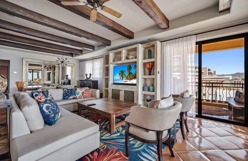El Medano Ejidal Condo | 2-level Penthouse, Hacienda, Beachfront, 4 Kings