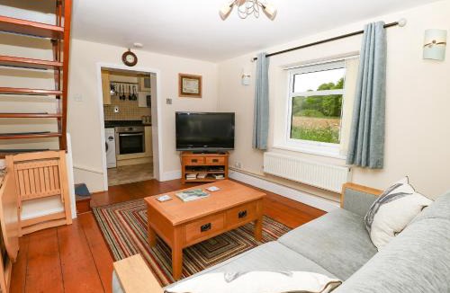 North Walsham House | 2 Lock Cottages