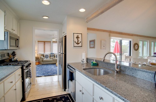 Mews Village House | 2 Mi to Beach: Charming Cape Cod Home w/Patio!