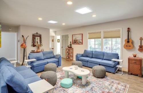 Harbor House | 2 Mi to Cal State Long Beach: Bungalow w/Hot Tub!
