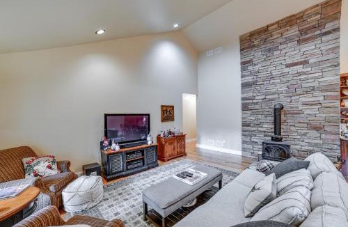 Union Dale House | 2 Mi to Elk Mountain: Secluded Union Dale Home!