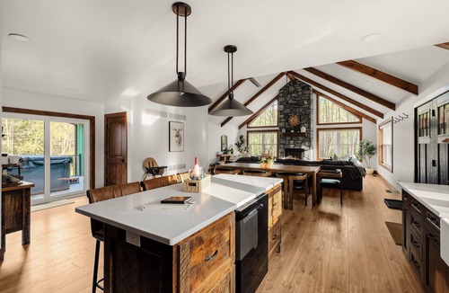 Kunkletown Cabin | 2 Miles from Blue Mountain Ski Resort & 2 Hours from New York City, Philadelphia & Lancaster with luxurious beds, pickleball, hot tub, fireplace, pool table & more